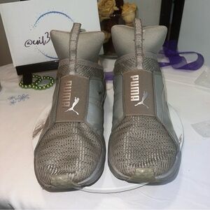 PUMA Women’s Fierce Core Cross-Trainer Shoes Silver